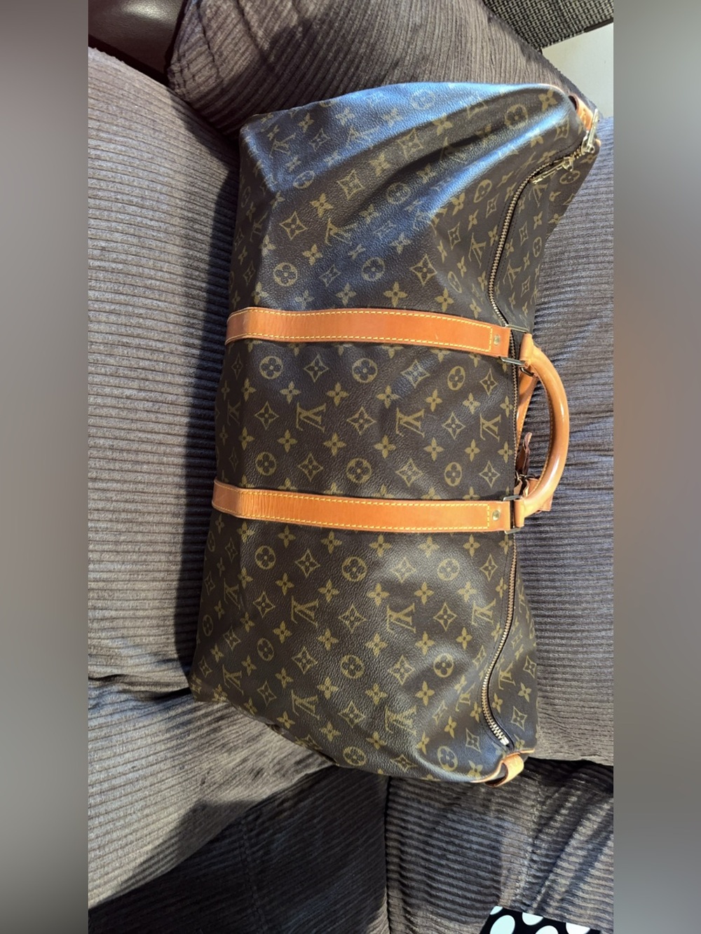 Louis Vuitton Monogram Canvas Travel Duffle with Tan Trim - Picture 3 of 9